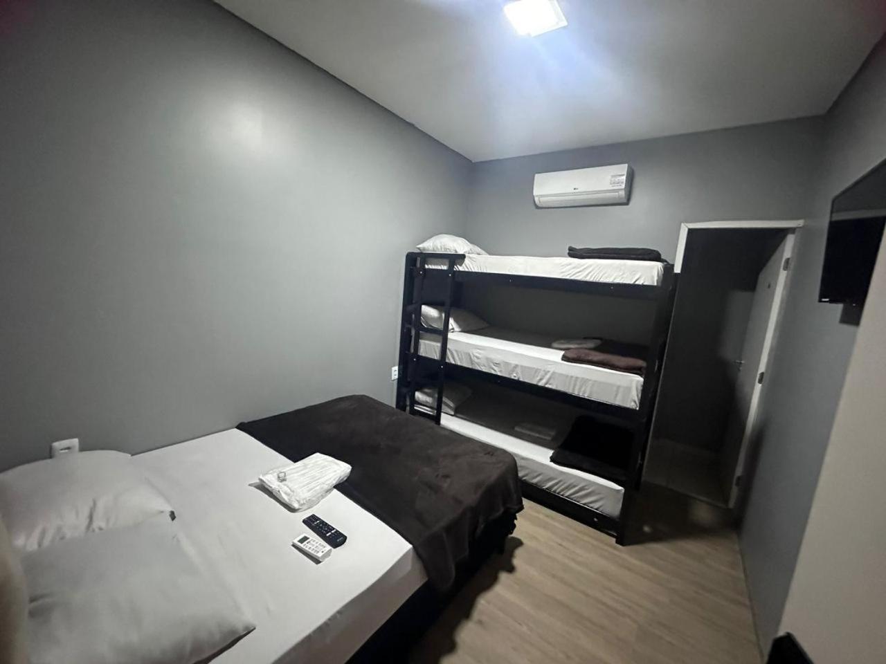 On Hostel II Gru Aeroporto Translado 24 Hs Guarulhos Eksteriør bilde