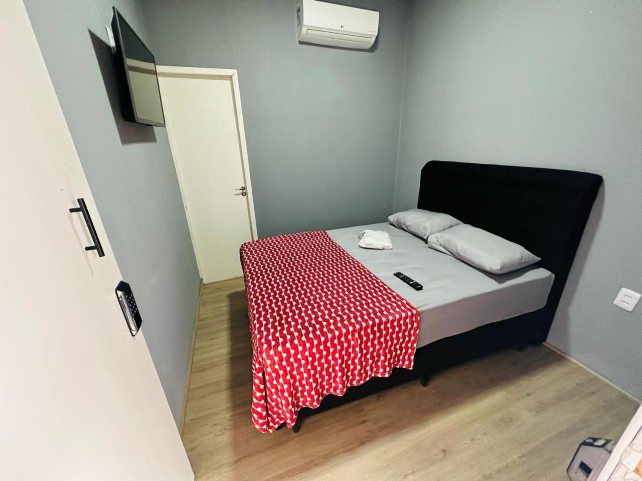 On Hostel II Gru Aeroporto Translado 24 Hs Guarulhos Eksteriør bilde